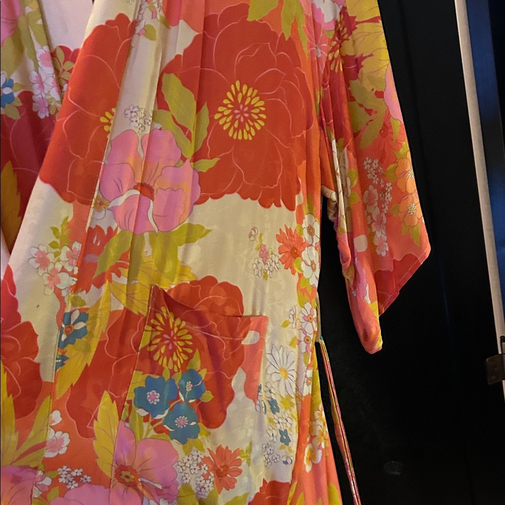 Spell & the Gypsy Floral Kimono with Red and Pink Accents - Picture 3 of 5